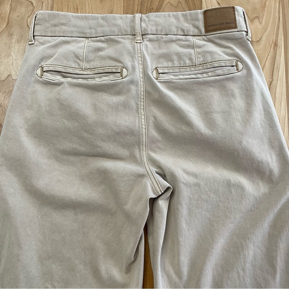 American Eagle Pants Wide Leg Pants Khaki Button Size 2 Stretch Fabric - Picture 4 of 6